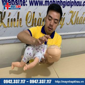 Mô hình thực hành cấp cứu dị vật đường thở ở trẻ em