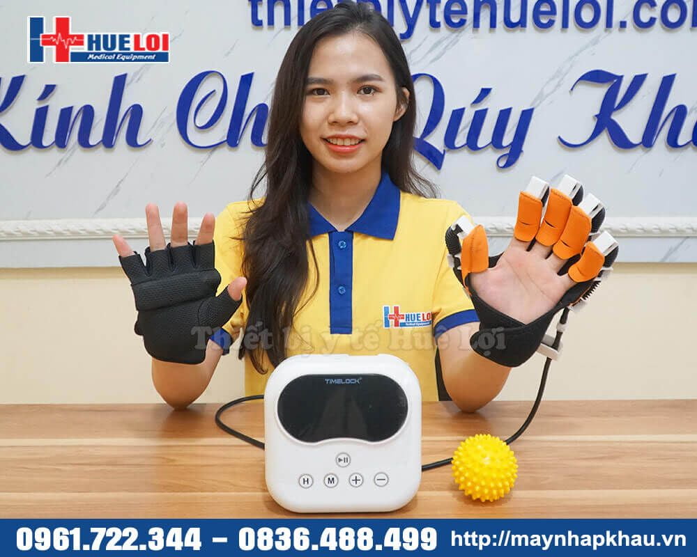 Găng tay phục hồi chức năng cho người tai biến